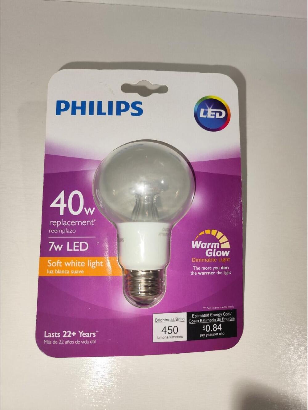Philips 7 Watt (40W) Soft White Dimmable LED Lightbulb  NEW